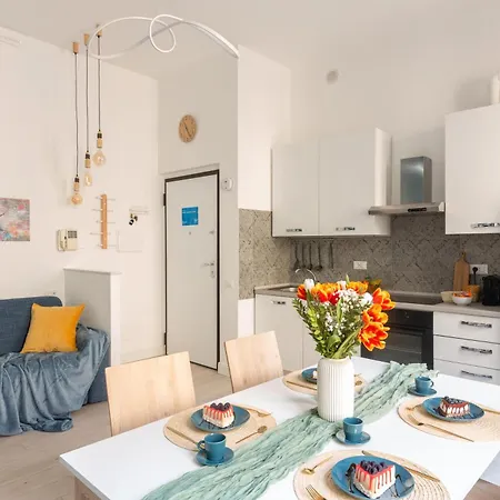 Ourjoy Apartman